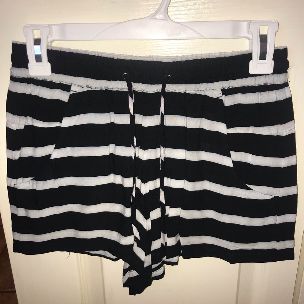 French Connection Shorts Size 2